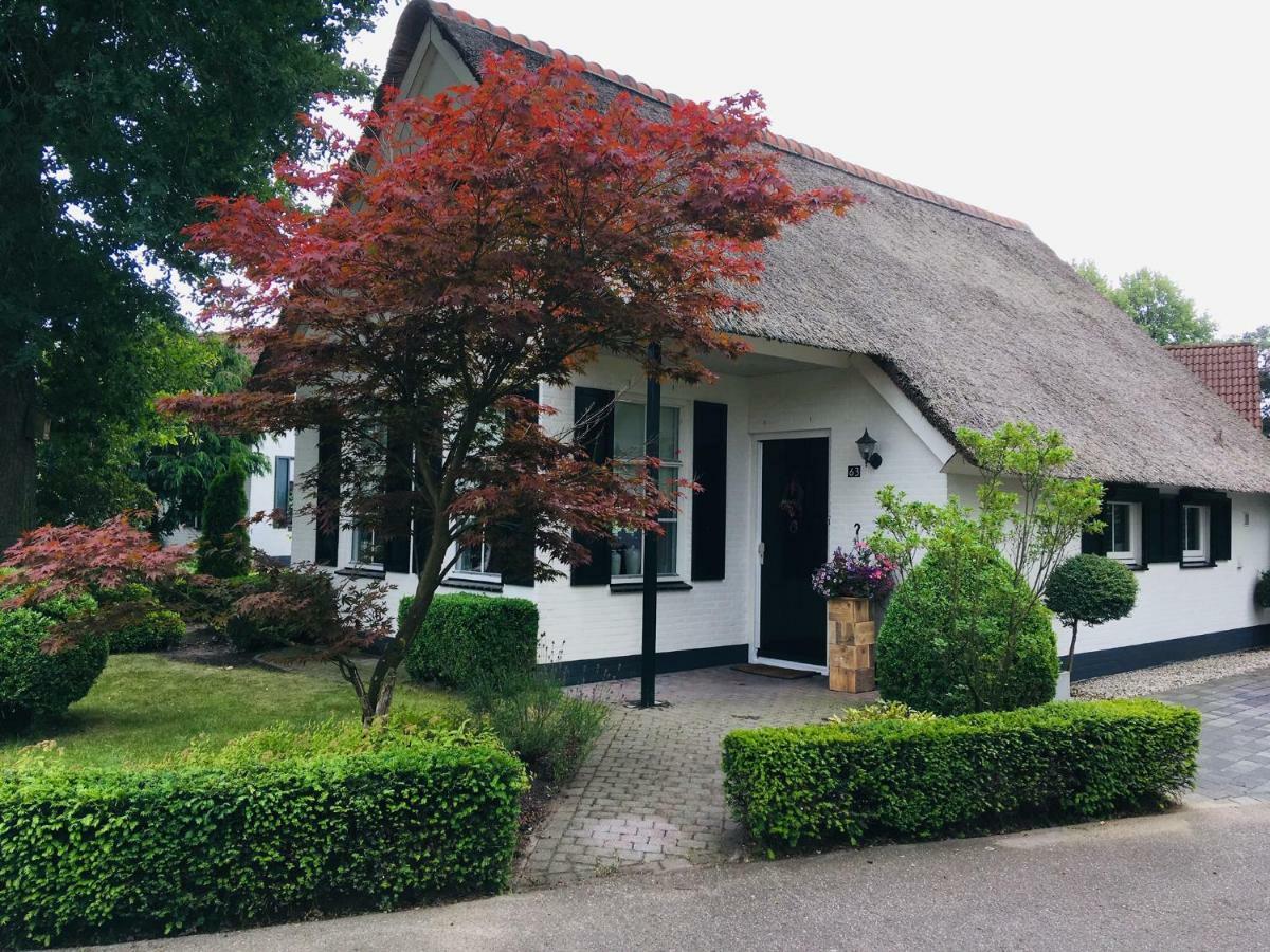 Vakantiehuis Villa 63 Heel Eksteriør bilde